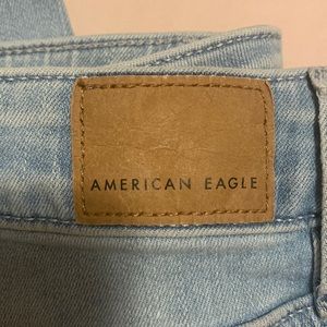 Plain American Eagle blue jeans